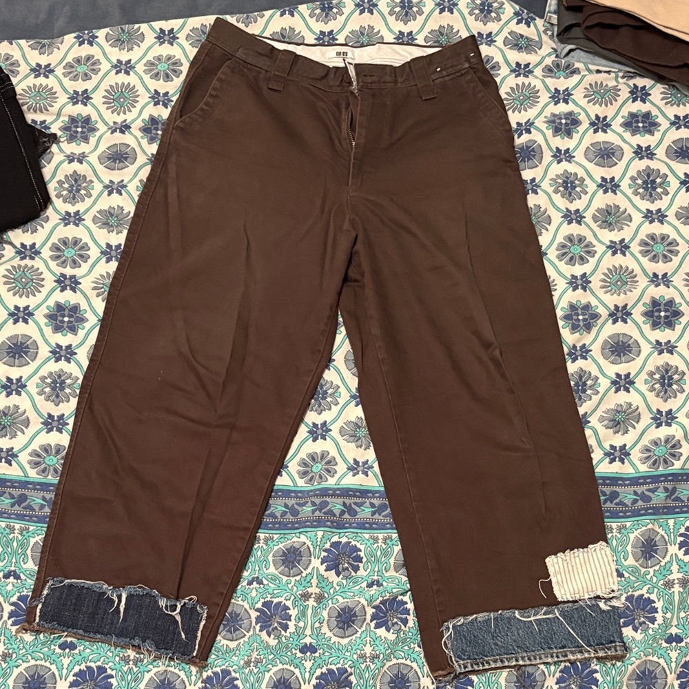 Uniqlo Brown chino pants